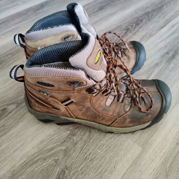 Keen Hard Toe Hiking Utility Mid Boots - Picture 6 of 13
